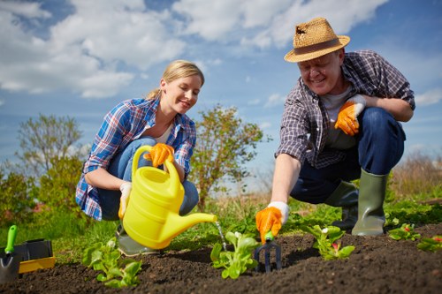 Supplier audit checklist for Thorntonheath landscaping services